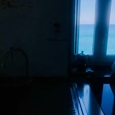 Dimora Bianca Feriehus Cefalù